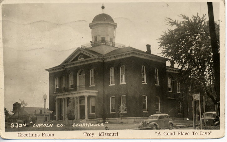 pw-county-courthouse.jpg (71283 bytes)