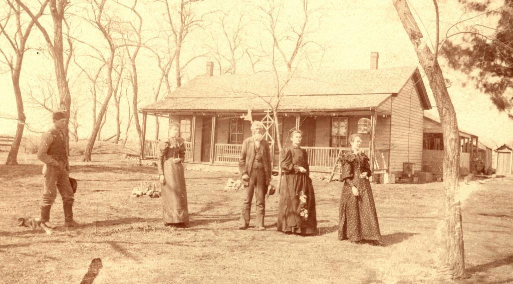 pw-gordon-gola.jpg (20173 bytes)