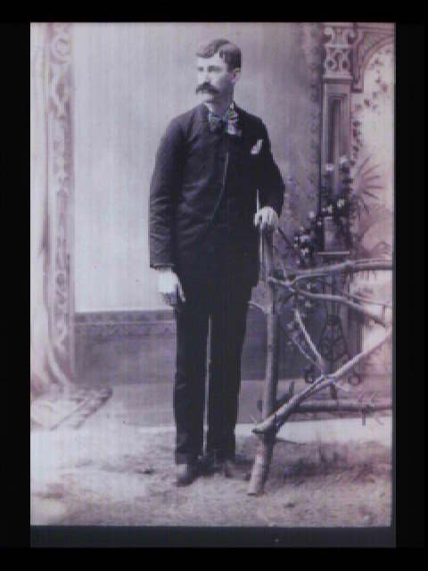 pw-groshong-lota.jpg (48533 bytes)