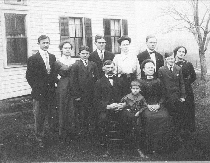 pw-myers-john-family1.jpg (168775 bytes)
