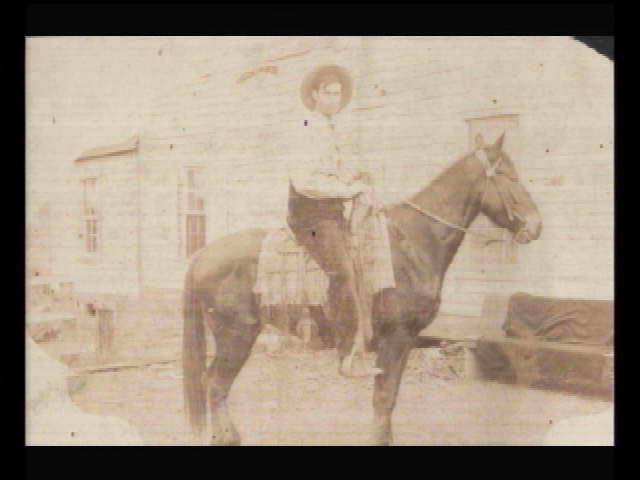 pw-ricks-ernest.jpg (23147 bytes)