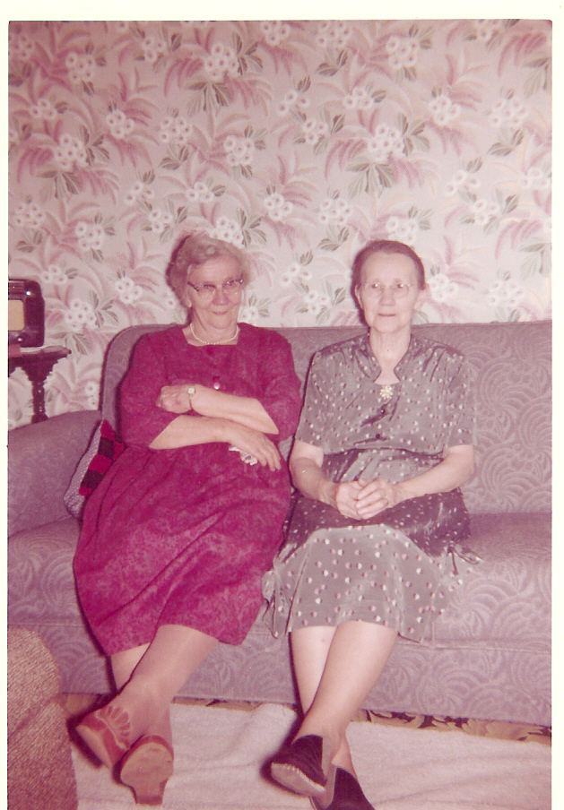 pw-wells-clemma-beulah.jpg (223199 bytes)