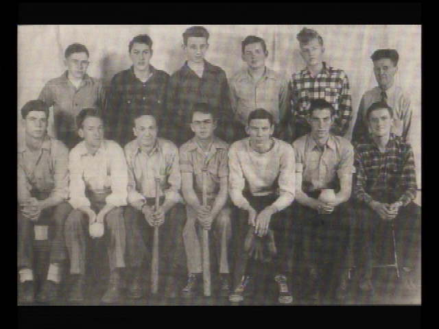 pw-winfield-softball-team.jpg (31148 bytes)