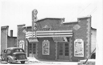 grand_theater.jpg (15609 bytes)
