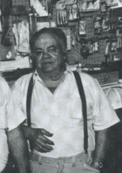 roy_honbeck.jpg (16653 bytes)