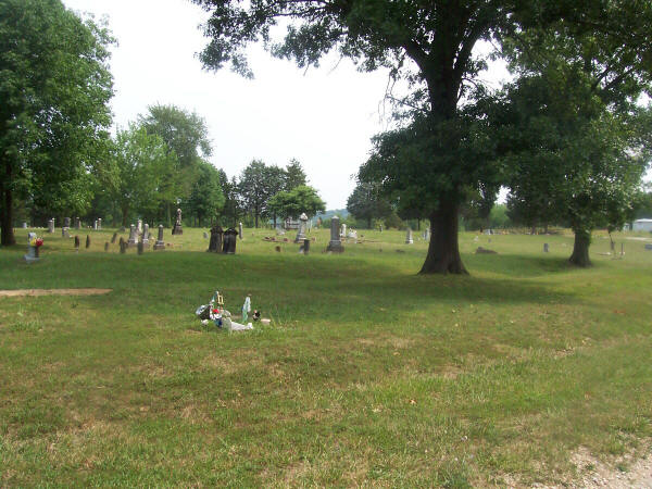 3_mitchell_cemetery.jpg (71024 bytes)