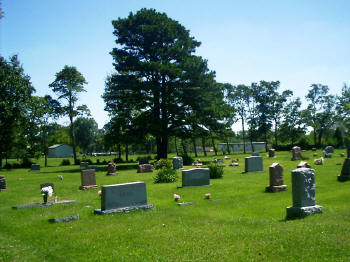 ioof_cemetery_bismarck_view2.jpg (26085 bytes)