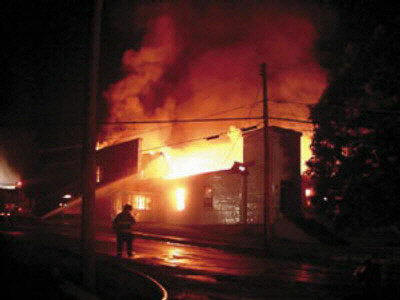 elvins_church_burns.jpg (21012 bytes)