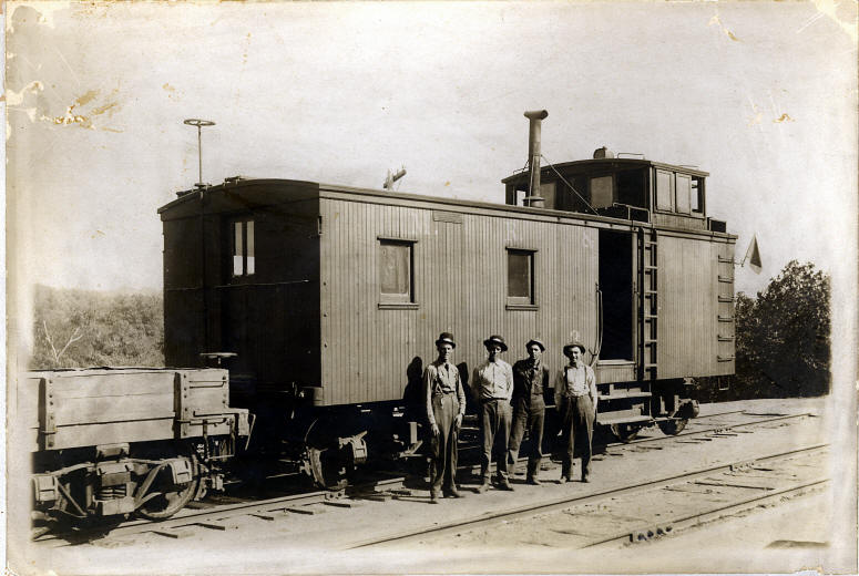 mrbt_caboose_photo.jpg (75227 bytes)
