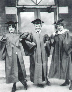 elvins_lstgradclass.jpg (16799 bytes)