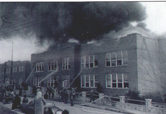 lwschool_fire.jpg (44668 bytes)