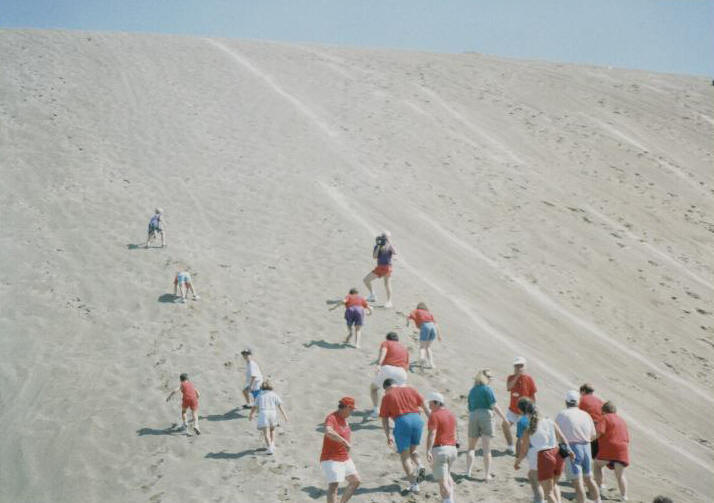 aubuchon_reunion1992_052.jpg (47549 bytes)