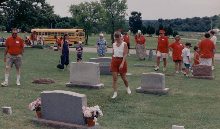 aubuchon_reunion1992_066.jpg (64570 bytes)